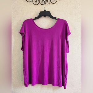 Banana Republic Magenta Short Sleeve Top With Scoop Back - XL